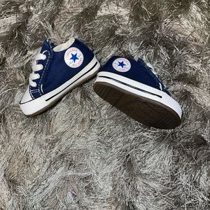 Converse crib shoes
